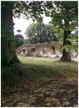 Hailes Abbey remains